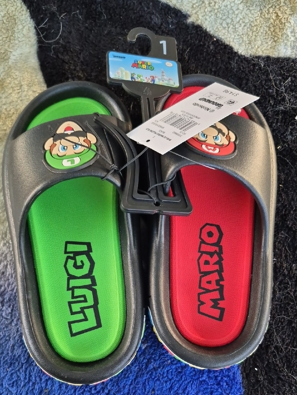 Nintendo Super Mario Kids' Slide Sandals in Red & Green